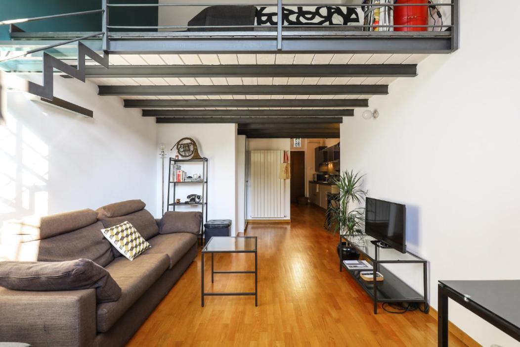 Paki Home Nel Cuore Dei Navigli Di Milano Exterior foto